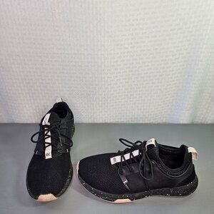 Kuru Footwear ladies Atom Black Mesh Sneakers Size Excellent condition
